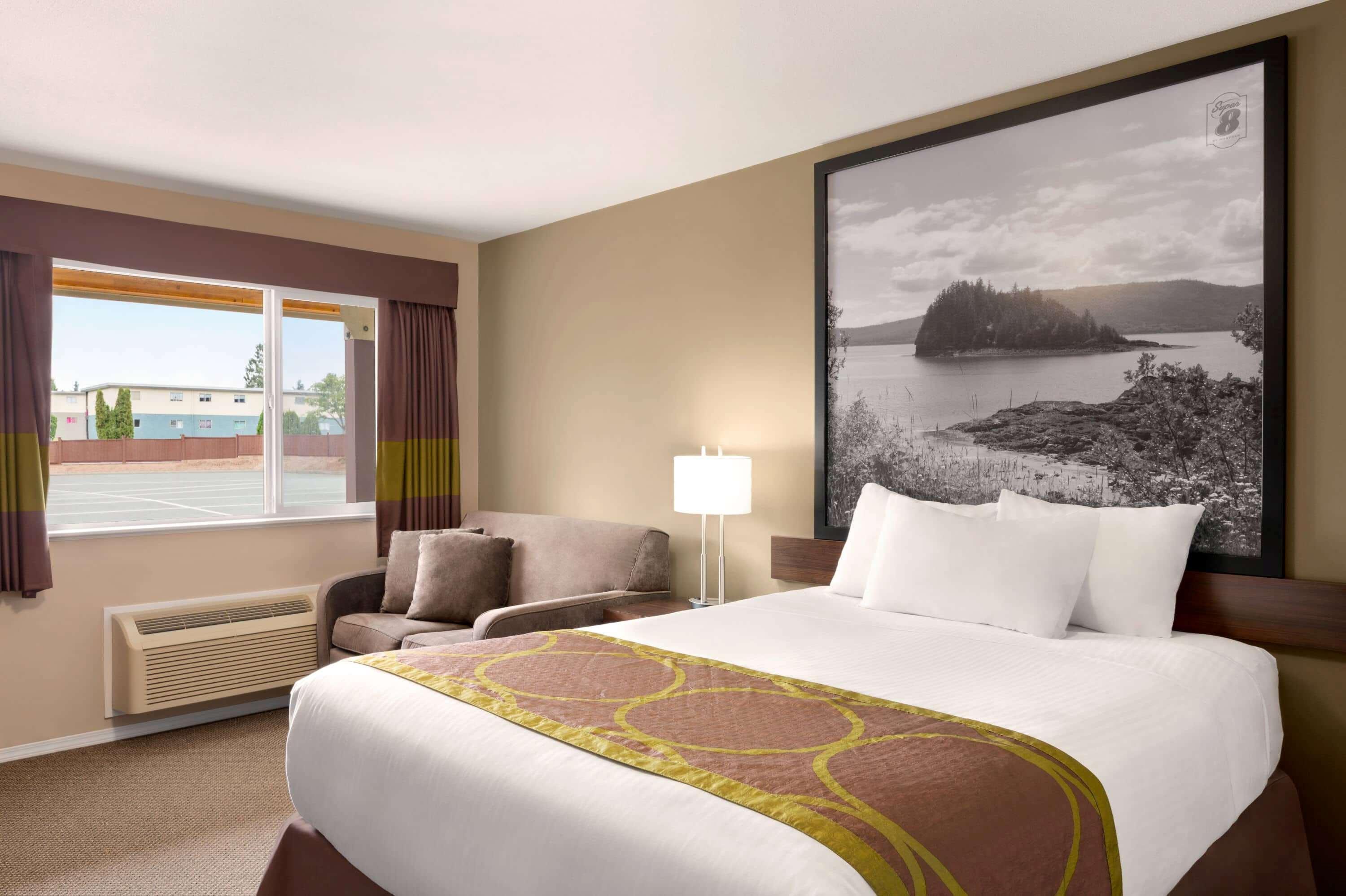 Super 8 By Wyndham Courtenay Ngoại thất bức ảnh